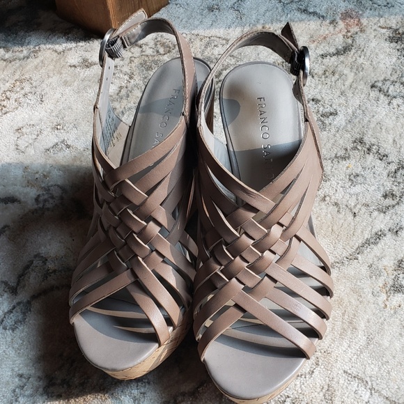 Shoes - Picture 2 of 2